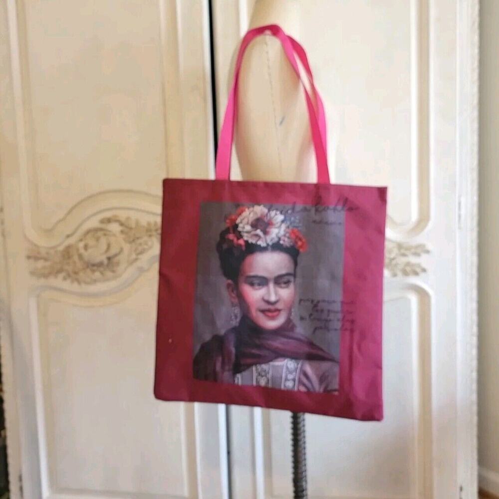 NEW Frida Kahlo Zip Tote 16x16 Good For Travel Water Repellant